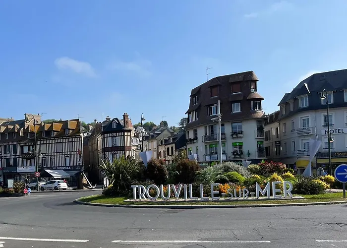 Hauteurs De Trouville - Studio Avec Terrasse Au Calme